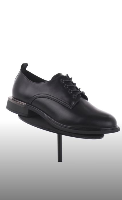 Стильные туфли на осень мужские и женские