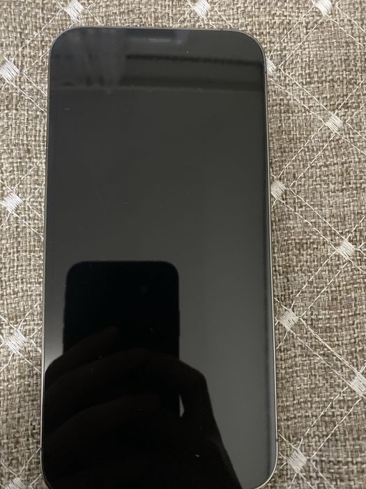 Айфон 12 про макс, обмен на модель выше