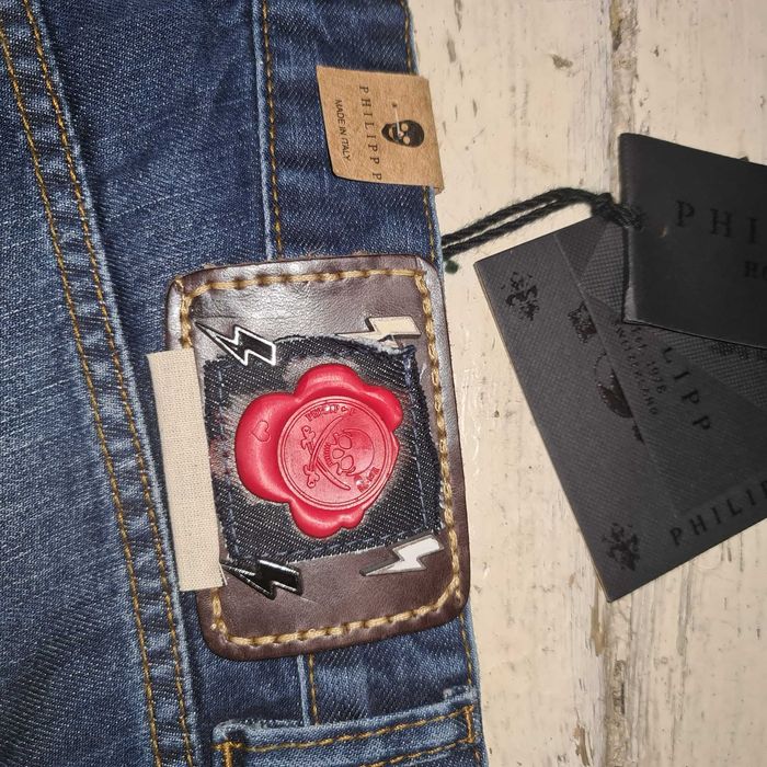 Тотална разпродажба-Унисекс Дънки-PHILIPP PLEIN-от 350 на 250лв.