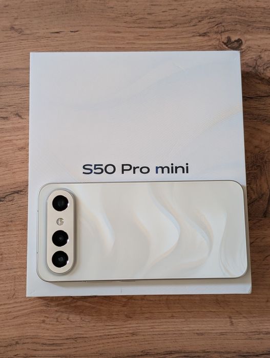 Vivo S50 Pro mini 256 gb Ram 12 5G