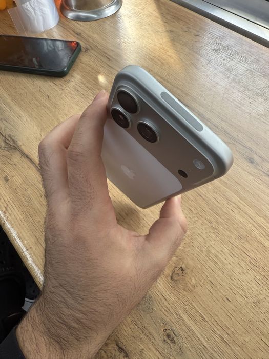 iphone 17 pro max 256gb e sim