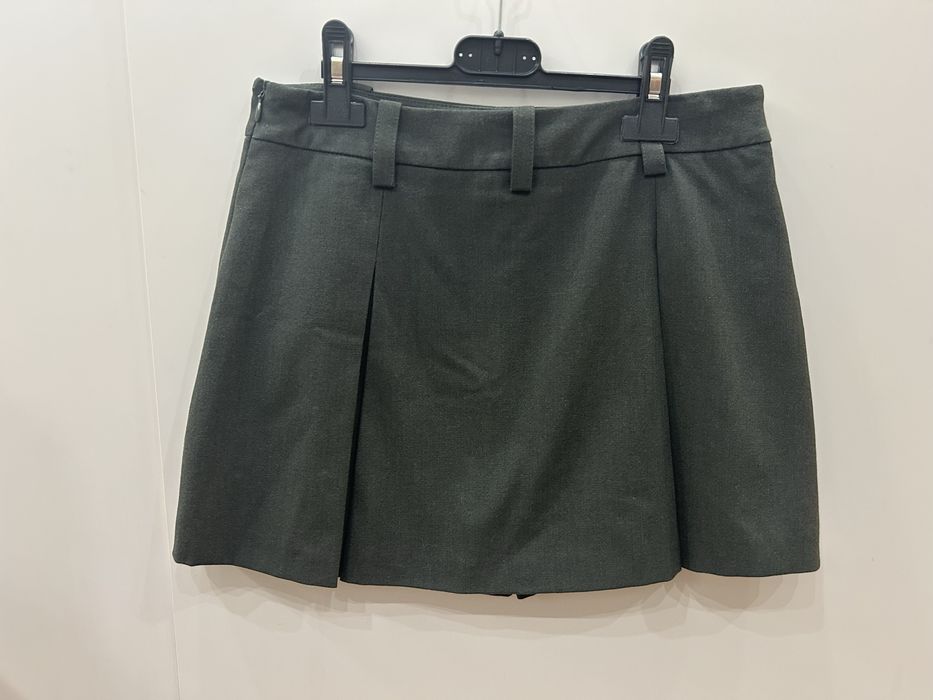 Пола-панталонки в войнишко зелено