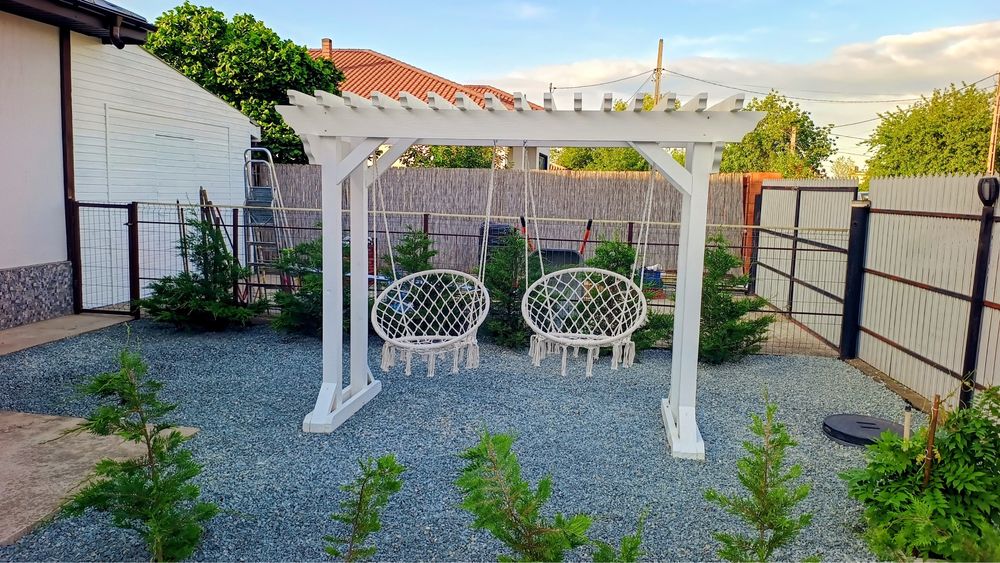 Pergola cu 2 leagăne