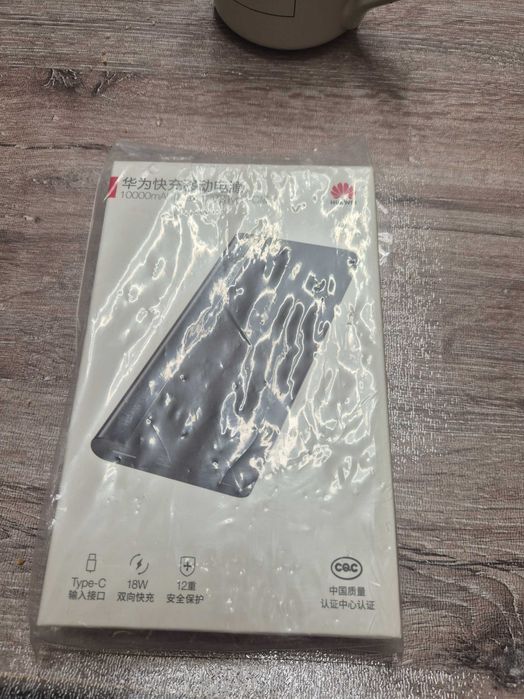 Продам Power bank Huawei CP11QC 10000mah
