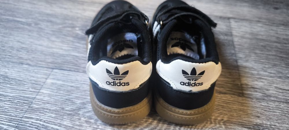 Кроссовки, 29 р. Adidas. Отличные