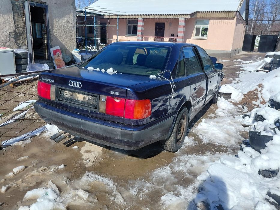 Ауди С4 обьем 2.6 на разбор