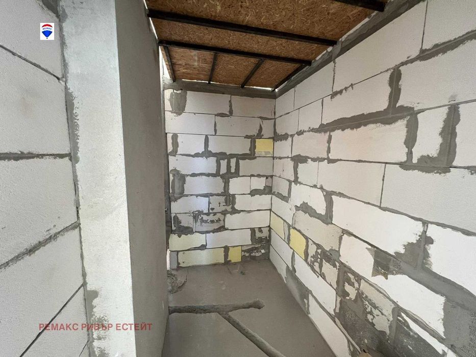 Офис ПОД НАЕМ в идеален център Русе