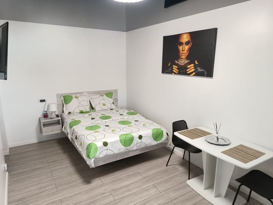 Inchiriez garsoniera regim hotelier zona bariera