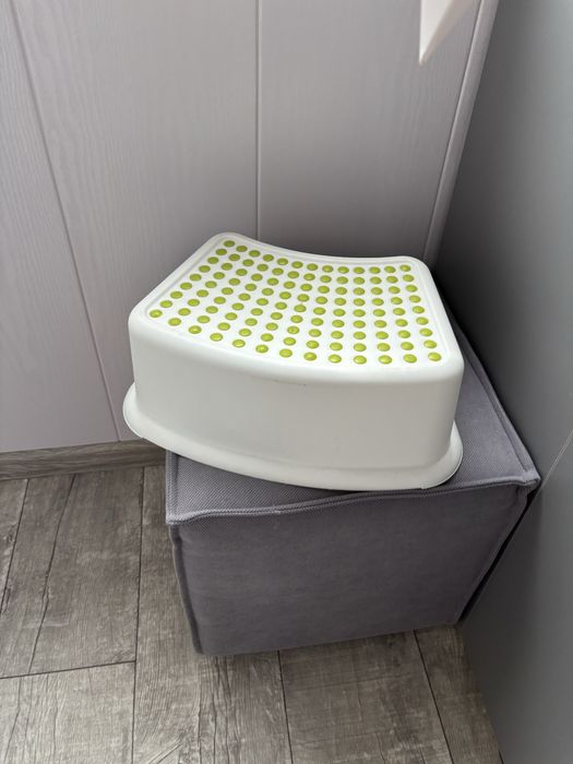 Столик детский голубой