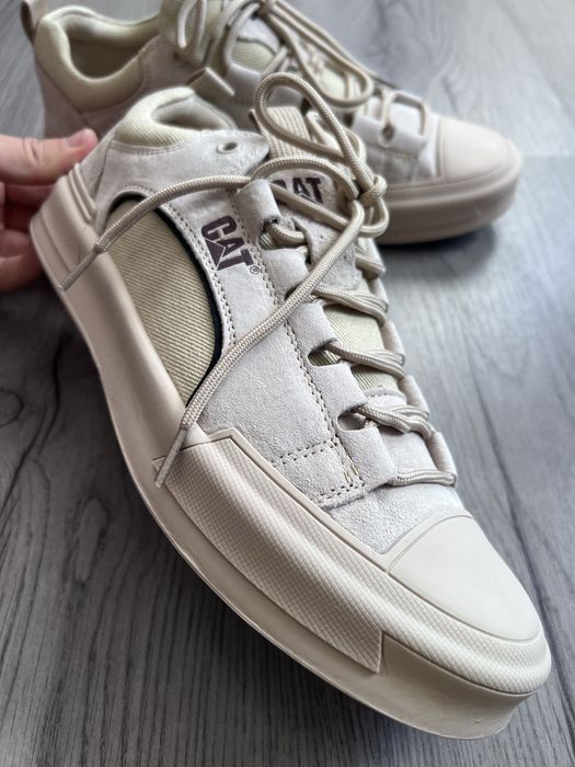 Обувки 42-43 номер