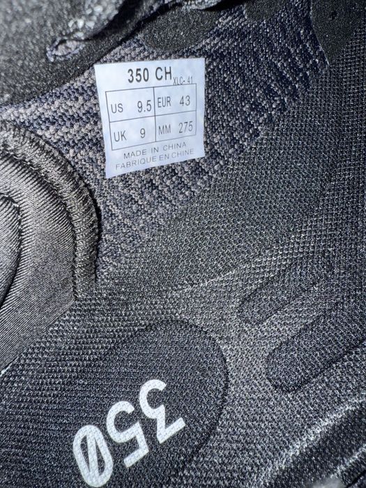 Кросовки новые.