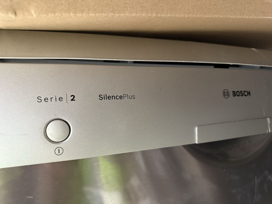 Masina de spalat vase Bosch