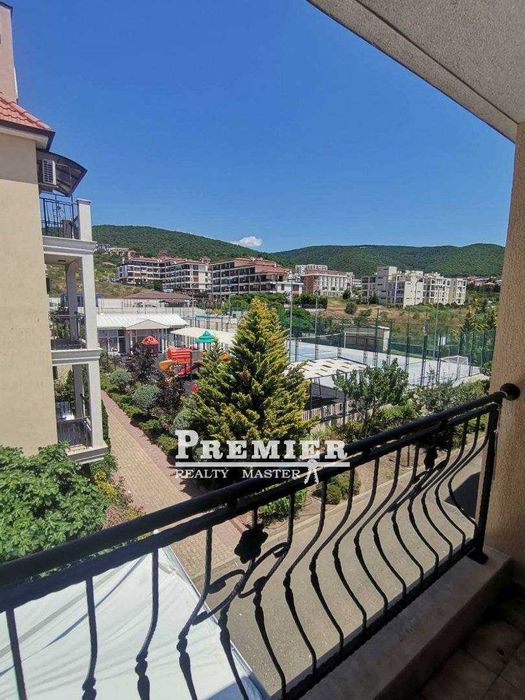 Продава се Едностаен апартамент в Свети Влас - 38 кв.м за 1279 €/кв.м - Снимка #1