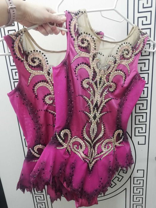 Трико ново за художествена гимнастика/танци/модерен балет/акробатика.