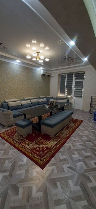 Kvartira arenda uzoq muddatga. Studiya qilingan.