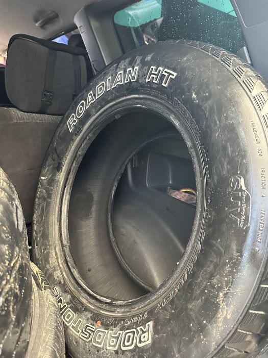 Колеса R17 Roadstone Roadian HT