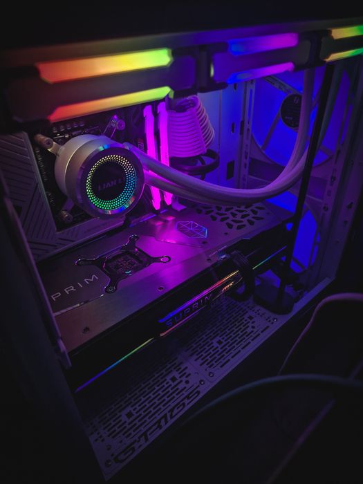 Гейминг PC в гаранция i7-14700KF / RTX 4070 Ti / 32GB DDR5