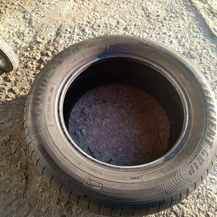 Anvelope de vară 215/60/16