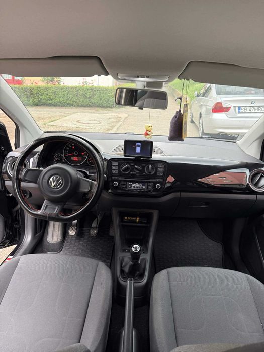VOLKSWAGEN Up 2012 — imagine 5