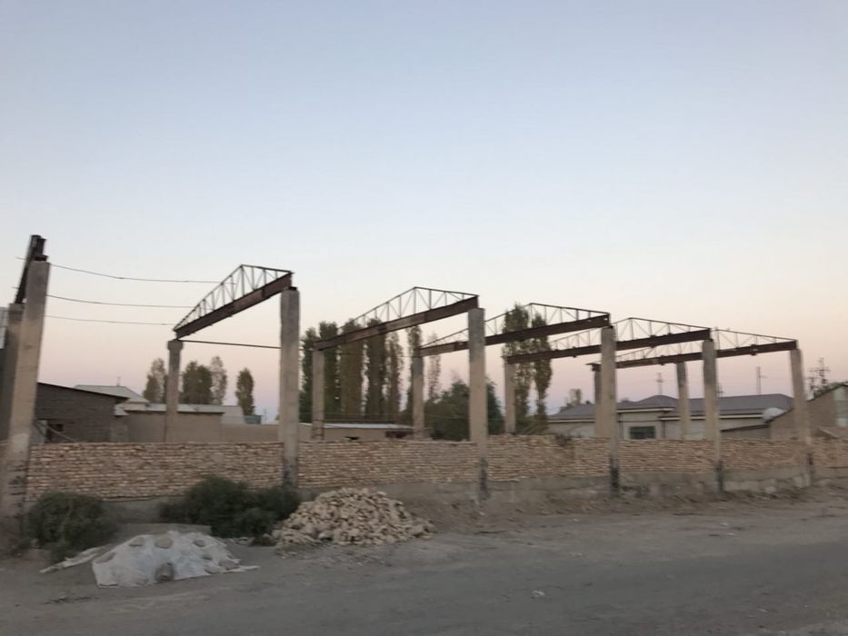 Курылысы питпеген имарат сатылады бизнес ислеуге арналган 12 суток жер