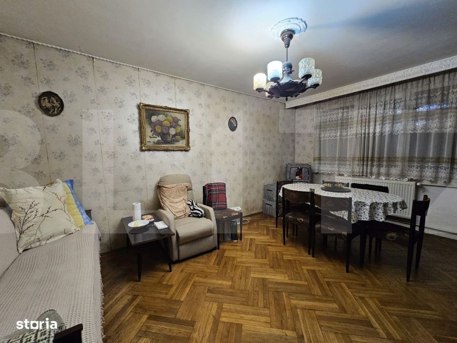 Apartament cu 4 camere, 81 mp, zona Berceni