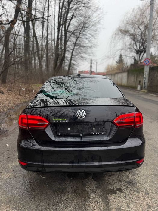 VOLKSWAGEN Jetta 2013 — imagine 11
