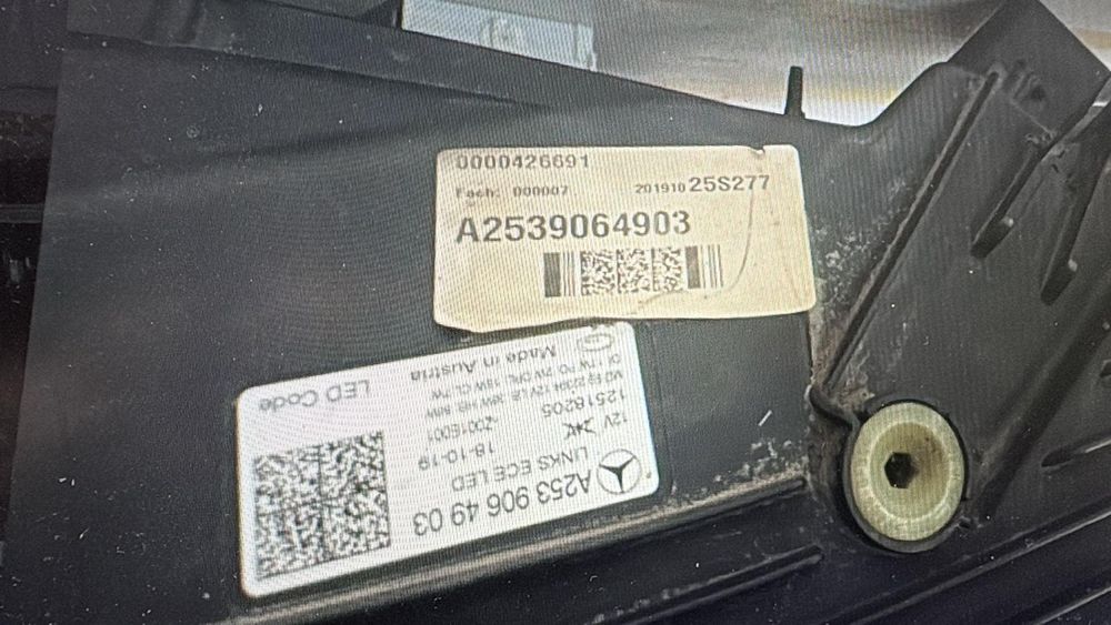 Far stanga masinuta  GLC Facelift Full LED Multibeam A2539064903