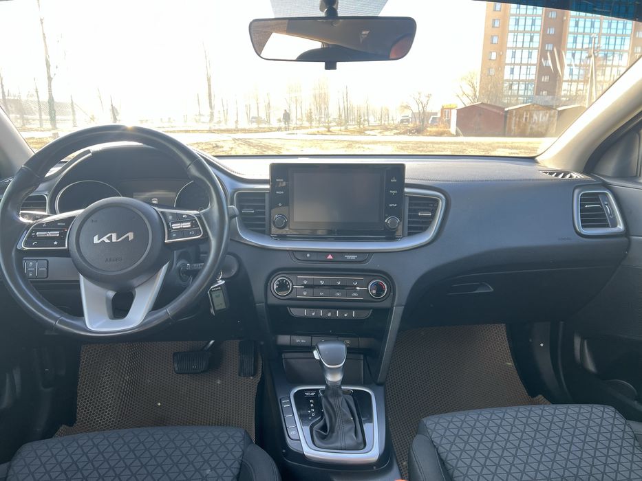 Продам автомобиль