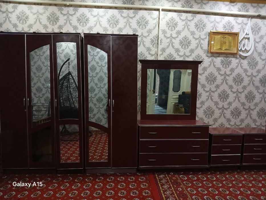 Shkaf sotiladi 3mln kelishiladi Xorazm Xivada bu shkaf