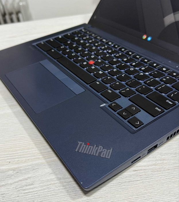 ThinkPad C14 Chromebook  14" Full HD IPS  Core i5-1245U  8GB/256GB SSD