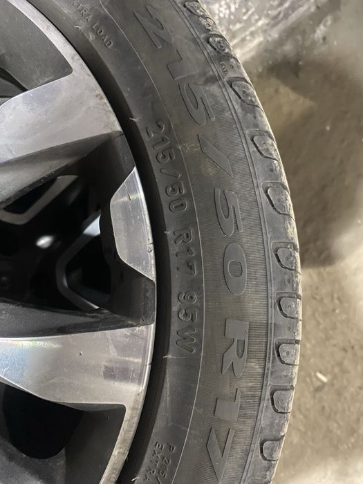 Продам диски с шинкми Лада