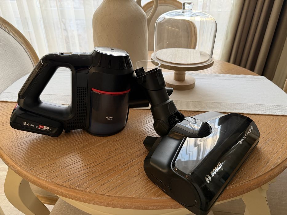 Вертикална прахосмукачка bosch unlimited 7