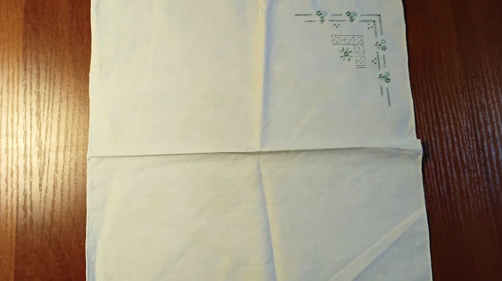 Старинные салфетки с вышивкой ручной работыз0