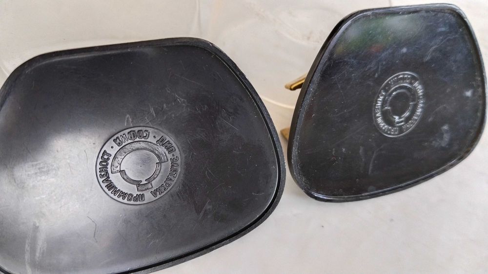 Копчета за ръкавели бутонели