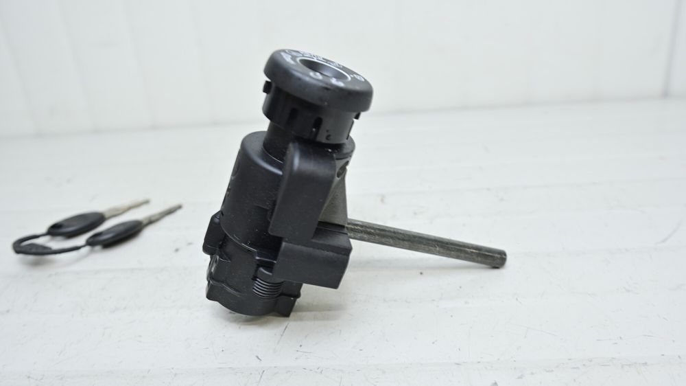 Aprilia Sportcity 125 - 150 / Atlantic / Peugeot Buxy  Contact Cu Chei