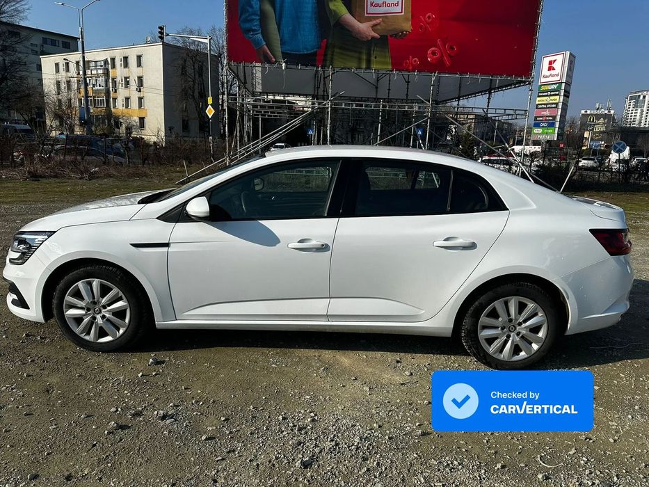 Renault Megane an 2022, 60.500km, motor 1.3 Benzina 140cp, manual, AC,