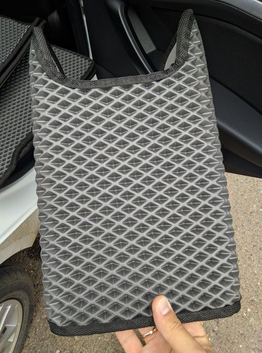 Продам Ева коврики для лада веста