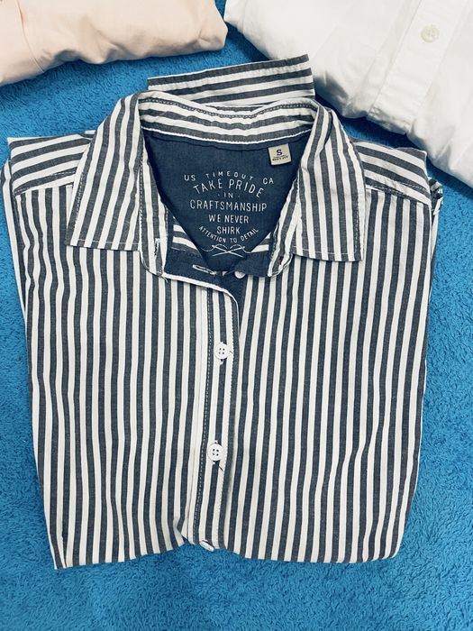 Лот от дамски ризи/ 15 лв