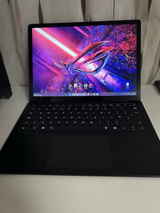 Laptop touchscreen Surface