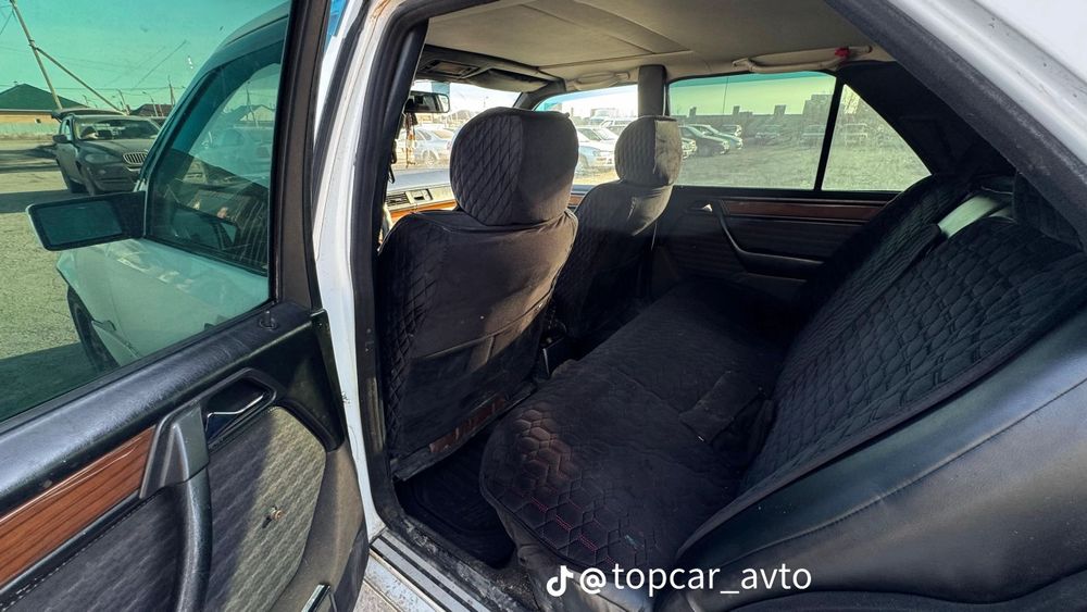 СРОЧНО ПРОДАМ мерседе е200