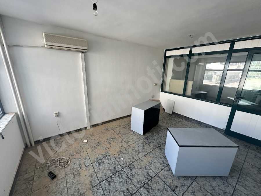 Продава се Тристаен апартамент в Велико Търново, Център - 139 кв.м за 1152 €/кв.м - Снимка #5