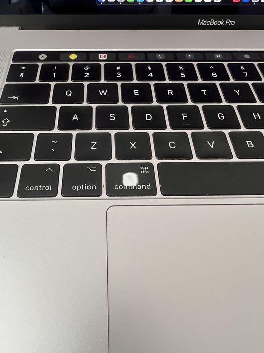 Macbook pro 15 inch, late 2017