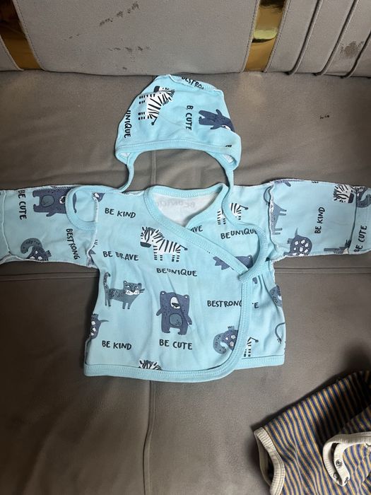 Продам детские вещи