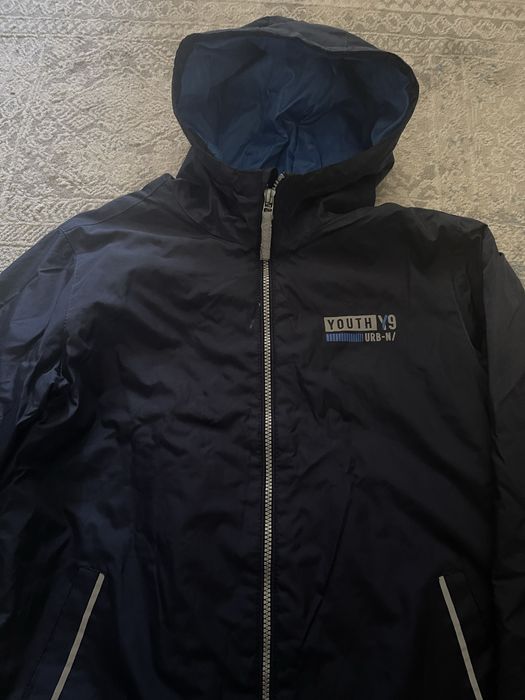 Демисезонная куртка ветровка Ostin