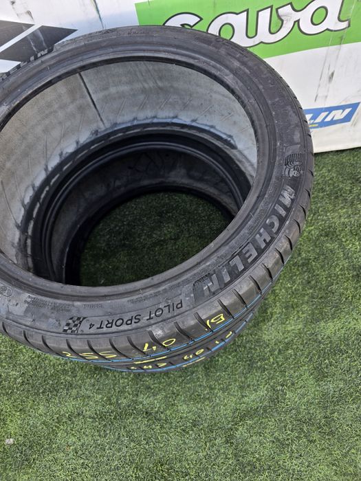 255.40.19 michelin 3 buc