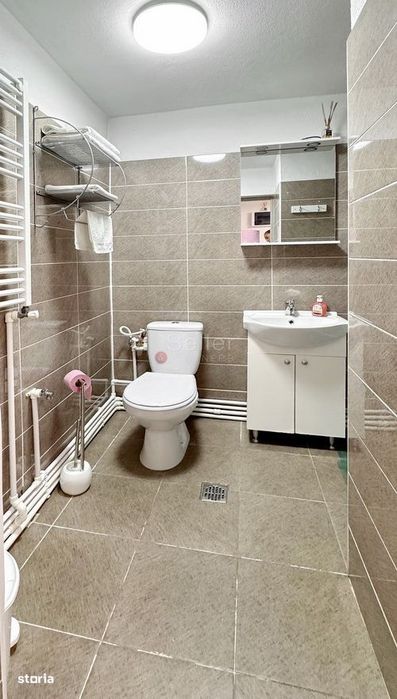Zona Semicentrala