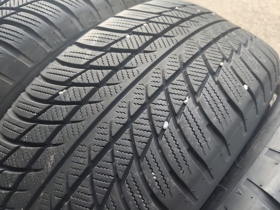 185/60/16" 4бр Bridgestone blizzak lm001,dot0825,5-7mm