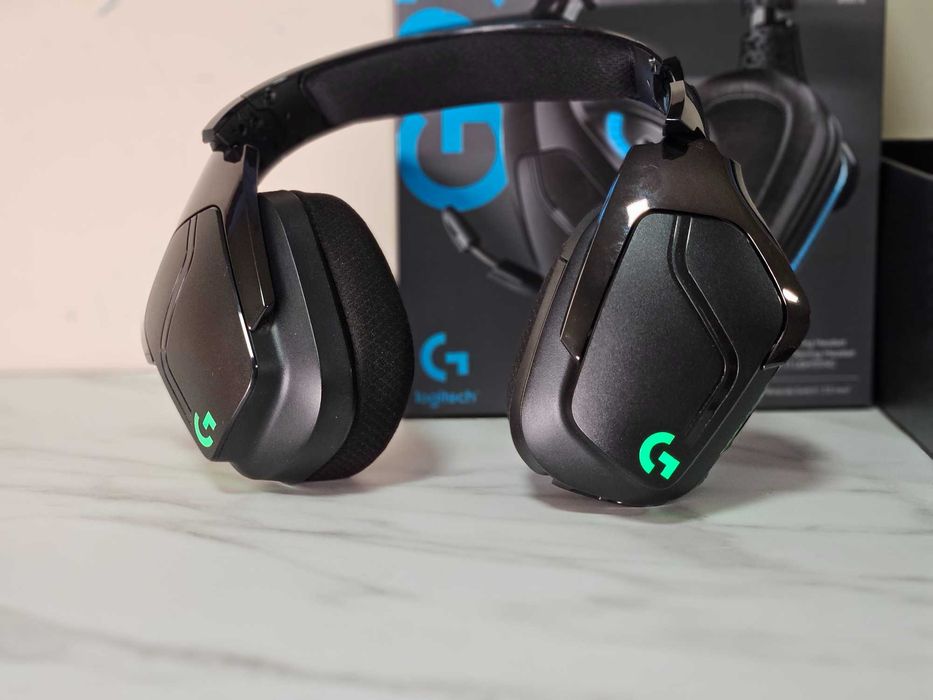 Logitech G935 LIGHTSYNC – безжични геймърски слушалки