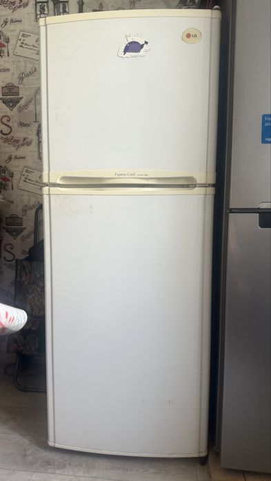 Продается холодильник