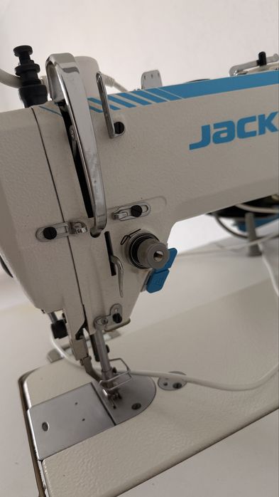 Швейная машна JACK